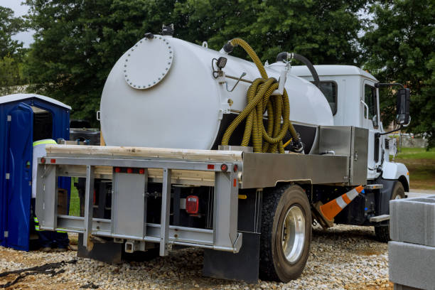 Best Portable toilet rental cost  in Santee, SC